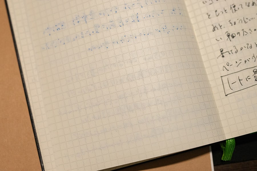 プレピーで書いた文字は裏抜けしなかった